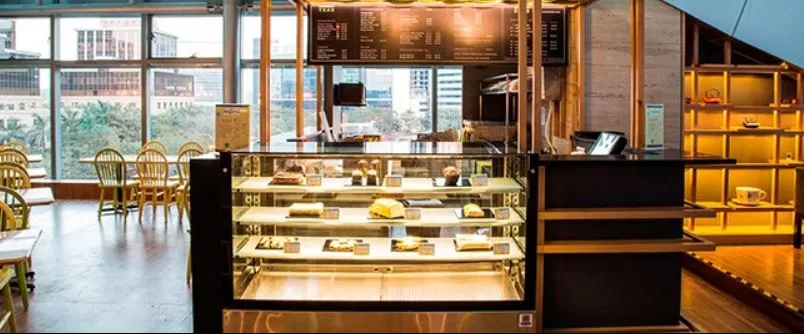 Photo of Mumbai, Maharashtra, India by Jeetendra Ajmera