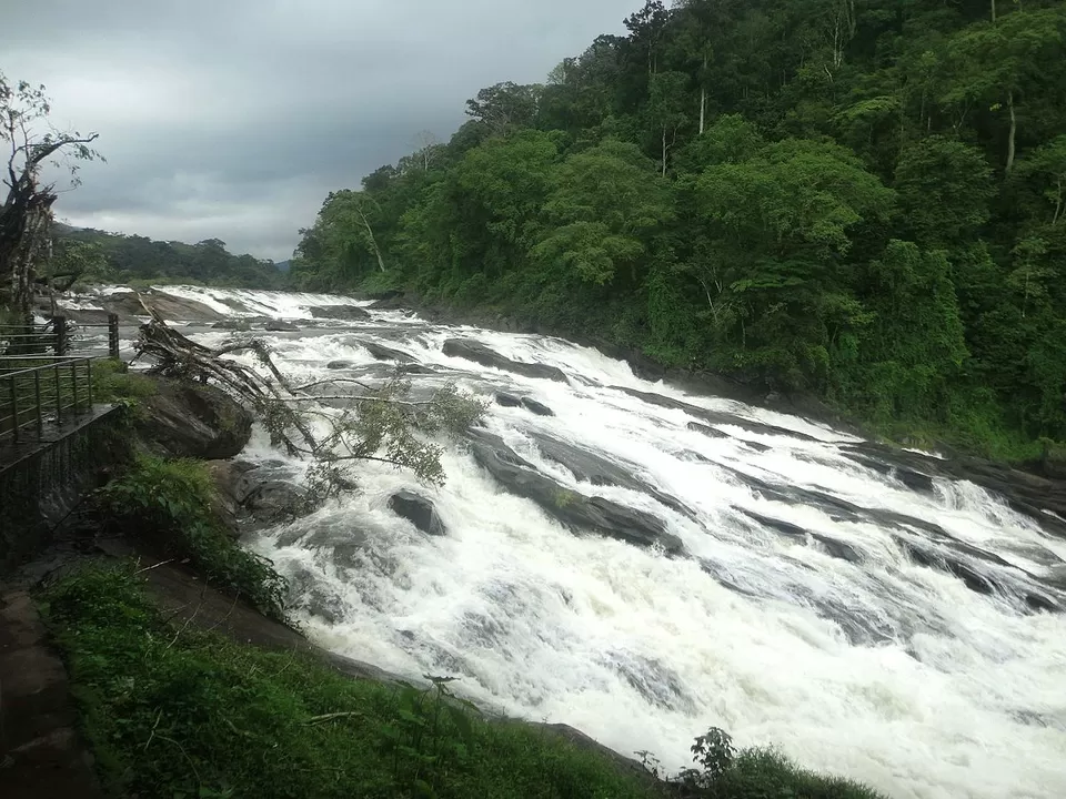 Photo of Vazhachal Waterfalls, Athirapilly road, Pariyaram, Kerala, India by Jeetendra Ajmera