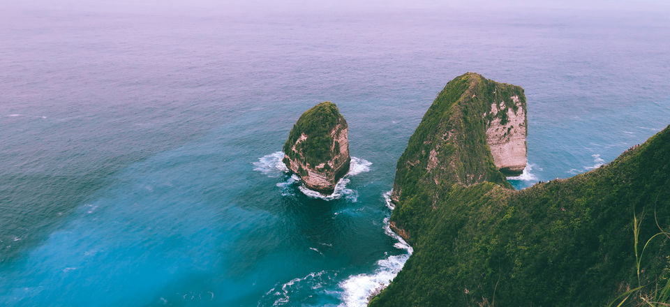 Photo of Why Should You Skip GILI ISLANDS for NUSA PENIDA? by Globetrotting Heels by Akanksha