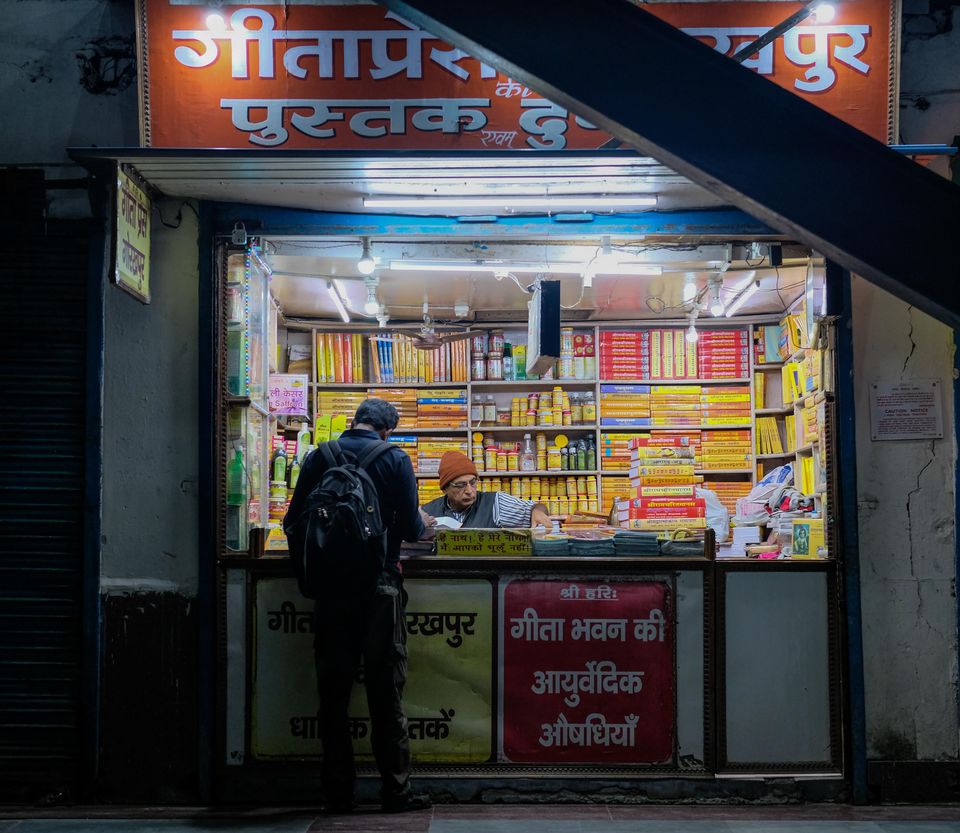 Photo of Chai, Samosa, Station - Those Nostalgic Train Journeys! 6/7 by Supriya Sahu