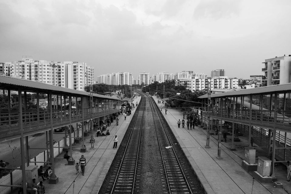 Photo of Chai, Samosa, Station - Those Nostalgic Train Journeys! 7/7 by Supriya Sahu