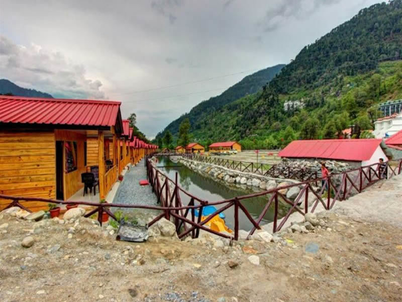 Photo of Hotel Shivalaya Retreat And Huts, Mall Road, Manali, Himachal Pradesh, India by Supriya Sahu