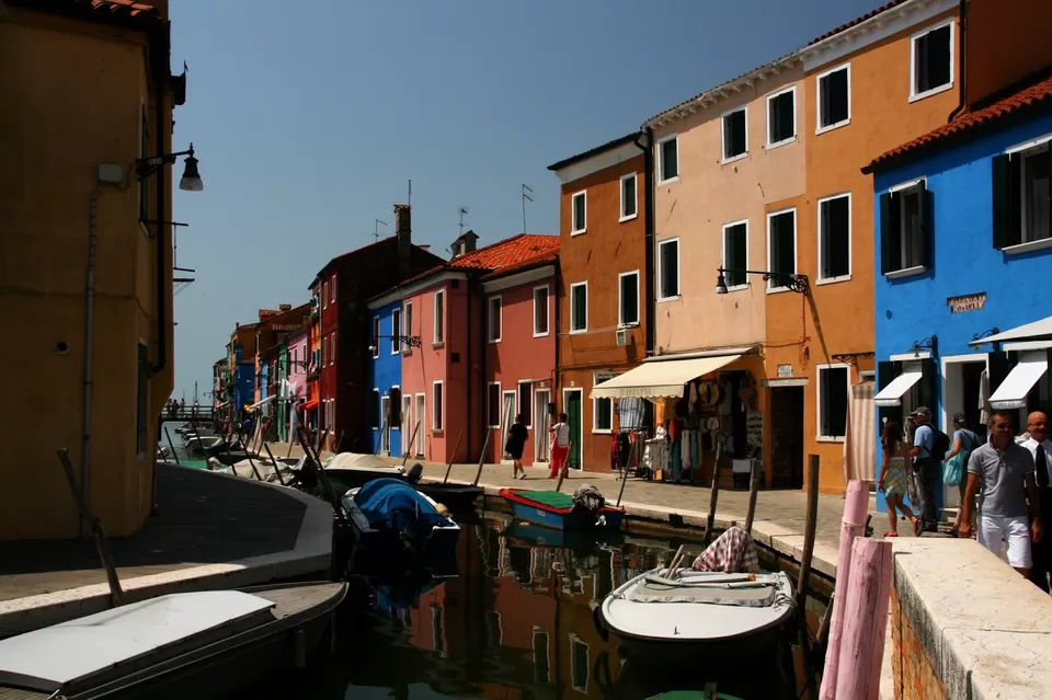 Photo of Burano, Venice, Italy by Tommy May