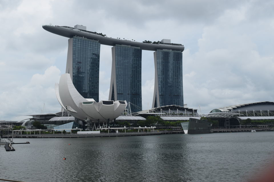 Photo of Bayfront Avenue, Marina Bay Sands, Singapore, Singapore by Bhartendu Sharma