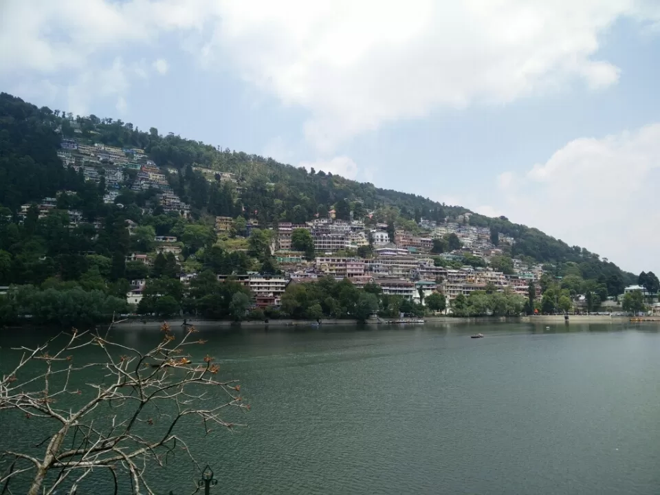 Photo of Nainital Lake, Ayarpatta, Nainital, Uttarakhand, India by Kapil Nathan