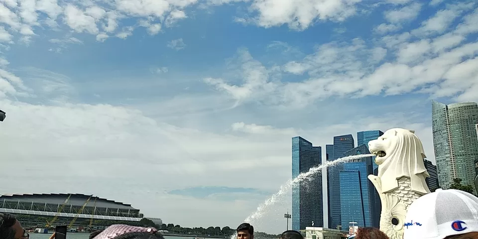 Photo of Singapore by Rhythm Saini