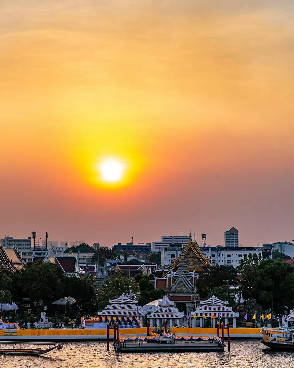 Photo of Famous temple of Bangkok by Sahib Singh Sadana