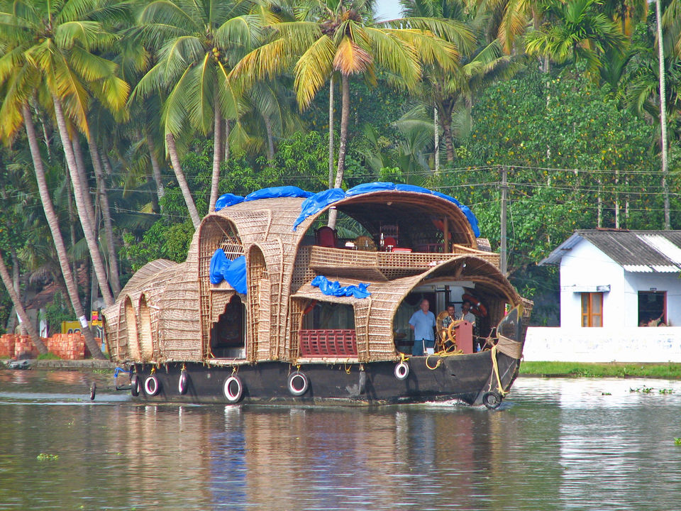 first river cruise in india