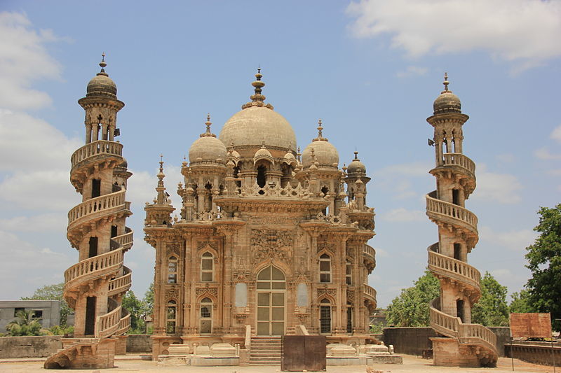 Photo of Mahabat Maqbara, Mullawada, Junagadh, Gujarat, India by Anila Kopparapu