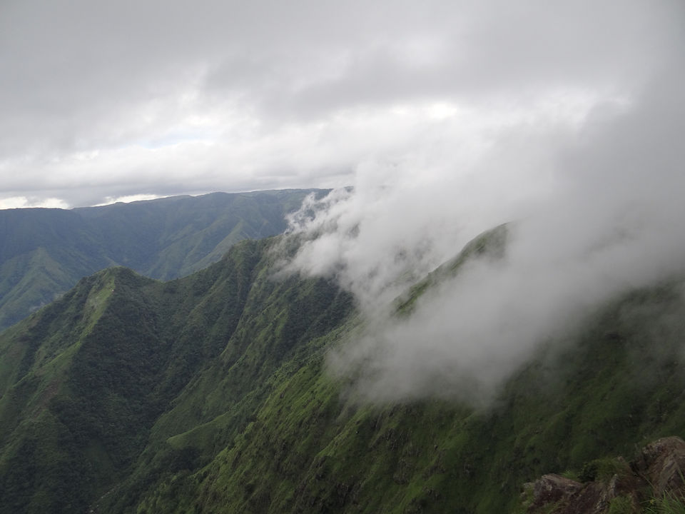 Photo of The Great Laitlum Canyons by Sachin Kumar