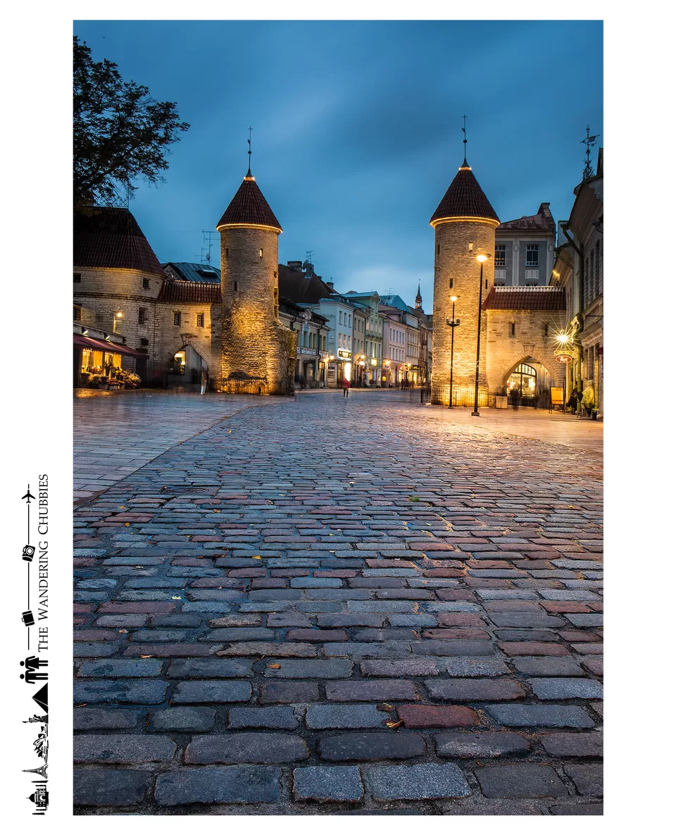 Photo of Viru Gate, Viru, Tallinn, Estland by The Wandering Chubbies