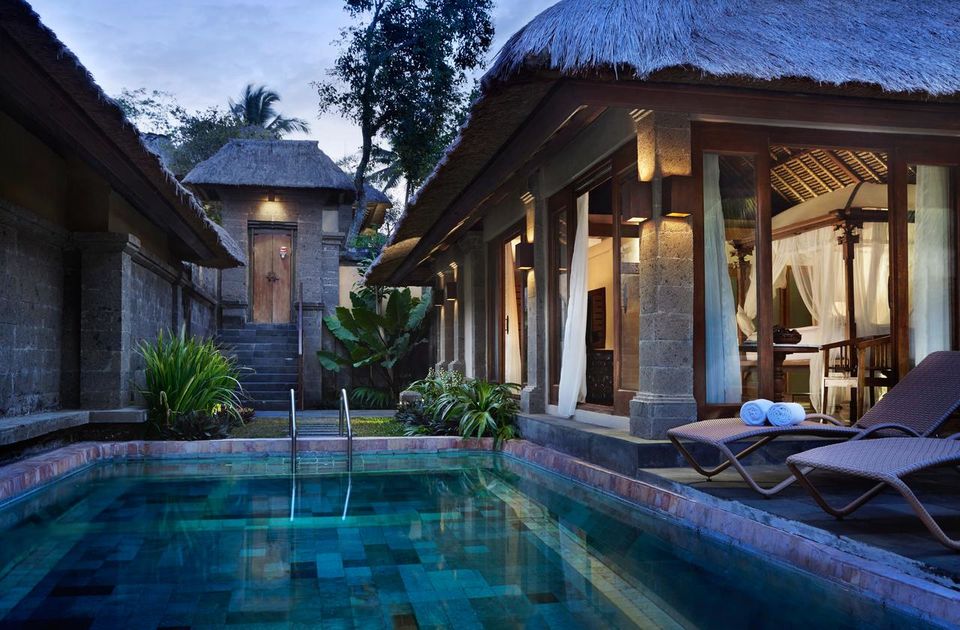 Photo of With Jaw-Dropping Infinity Pools, This Resort In Bali Is What Luxury Dreams Are Made Of! 5/13 by Palak Doshi