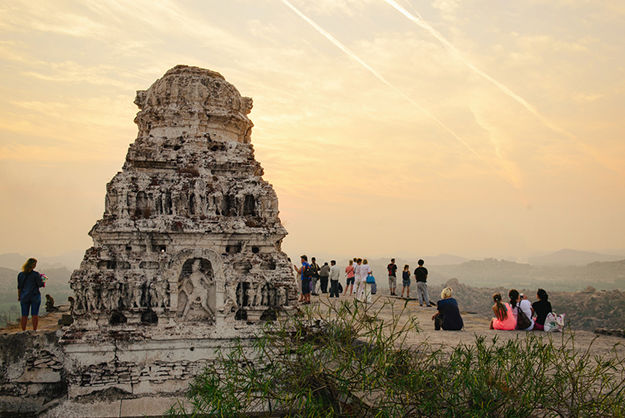 Photo of Travel Prediction: The Indian Destination You Should Travel To As Per Your Zodiac Sign In 2021 2/35 by Palak Doshi