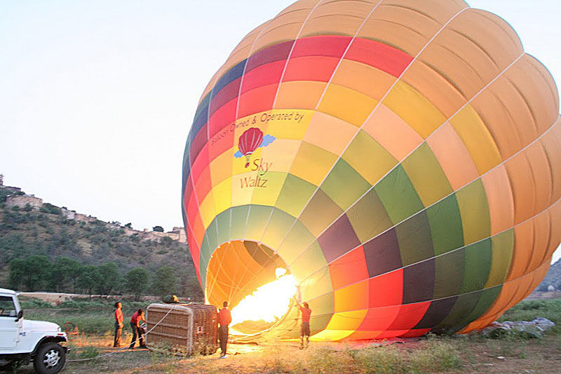 Photo of Hot Air Balloon Rides In Rajasthan Are A Reason To "Padharo Mhare Des" Asap! 7/17 by Palak Doshi