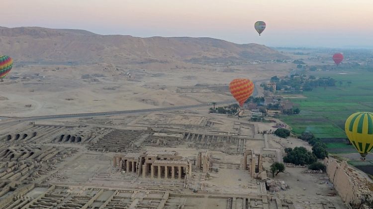 Photo of Hot Air Balloon Rides In Rajasthan Are A Reason To "Padharo Mhare Des" Asap! 12/17 by Palak Doshi