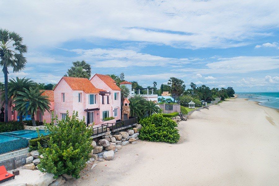 Photo of Not A Genie, All You Need Is A Ticket To Thailand To Live At This Aladdin Inspired Resort! 15/27 by Palak Doshi