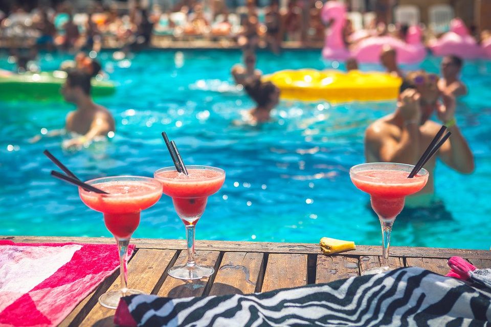 Photo of 8 Holi Parties In and Around Mumbai That Are Gonna Be Lit! Start Planning, Already! 8/14 by Palak Doshi