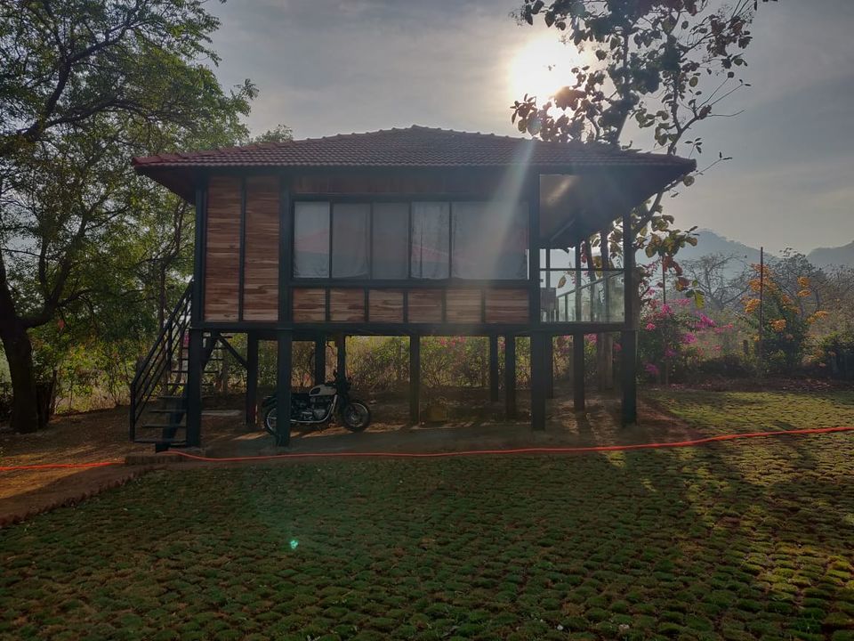 Photo of 9 Gorgeous Pet-Friendly Weekend Stays Around Mumbai. by Palak Doshi