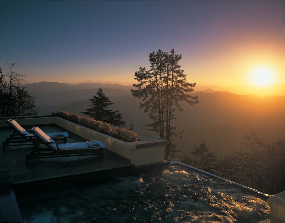 Photo of Spa-cation 101! 7 Wellness Resorts In The Himalayas That Guarantee A Soothing De-Stress. by Palak Doshi