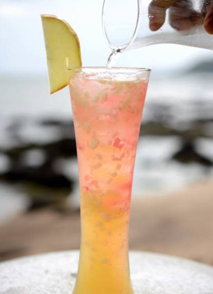 Photo of The Ultimate List Of The Best Bars In Goa For Amazing Drinks And Better Views! by Palak Doshi