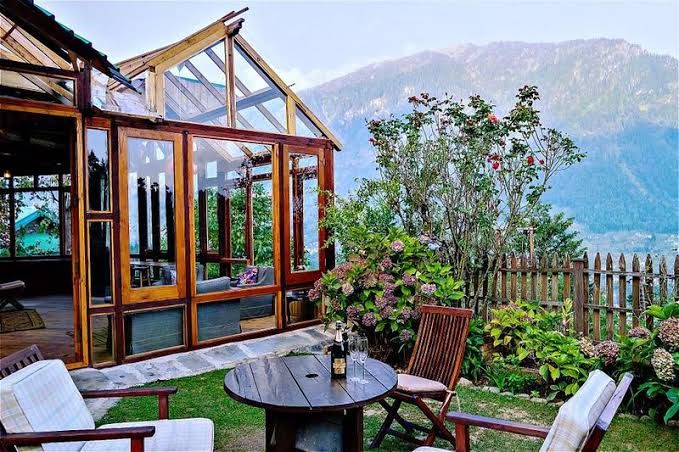 Photo of Get over Five-Stars, Dine Under a Million Stars in This House with a Glass Ceiling in Manali by Palak Doshi
