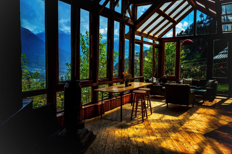 Photo of Get over Five-Stars, Dine Under a Million Stars in This House with a Glass Ceiling in Manali by Palak Doshi