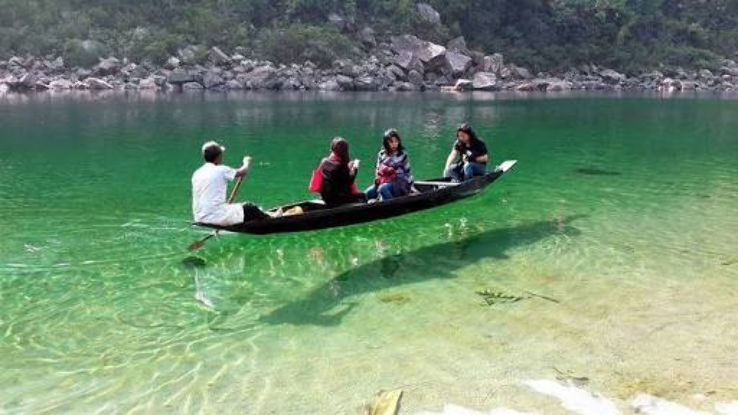 Photo of The transparent water of Dawki (Umgot) River and boating experience by Neha Kumari