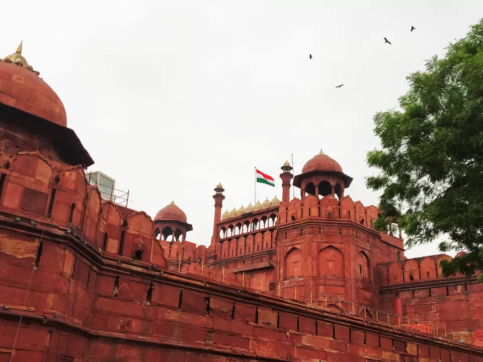 Photo of Red fort | Mughal's royal residence by Ashik Anand
