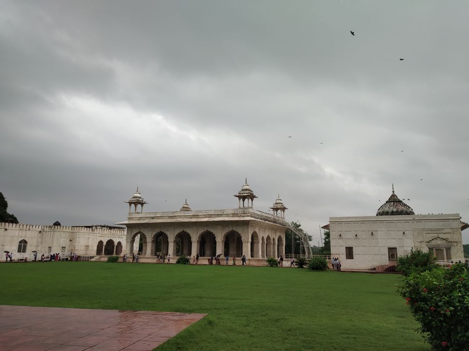 Photo of Red fort | Mughal's royal residence by Ashik Anand