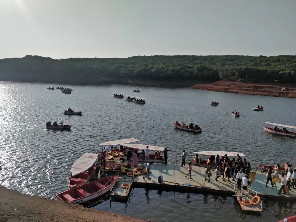Photo of Venna Lake, Mahabaleshwar, Maharashtra by Komal Patel
