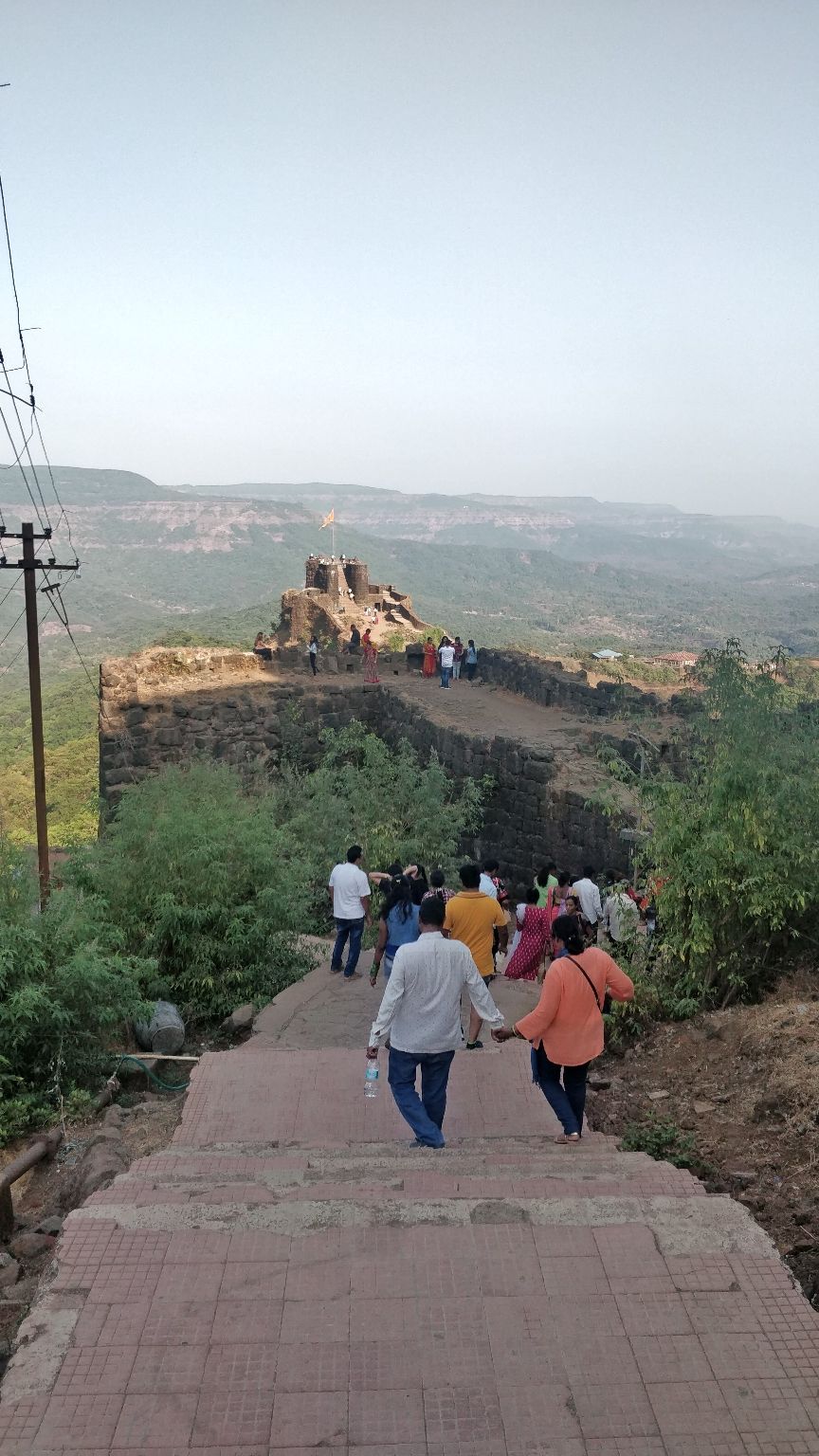 Photo of Wilson Point of Sunrise, Mahabaleshwar, Maharashtra, India by Komal Patel