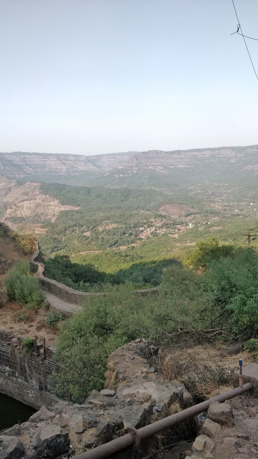 Photo of Wilson Point of Sunrise, Mahabaleshwar, Maharashtra, India by Komal Patel