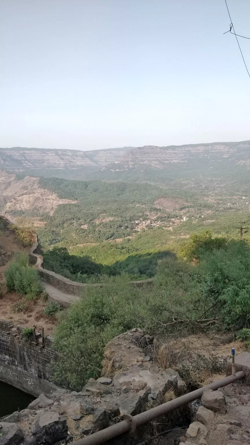 Photo of Wilson Point of Sunrise, Mahabaleshwar, Maharashtra, India by Komal Patel