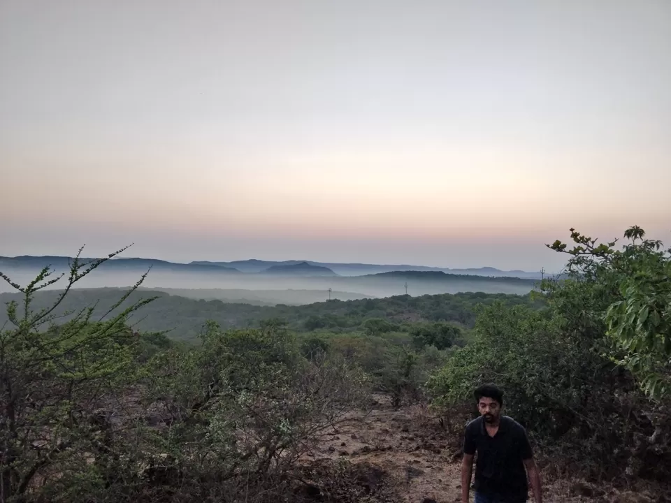 Photo of Wilson Point of Sunrise, Mahabaleshwar, Maharashtra, India by Komal Patel