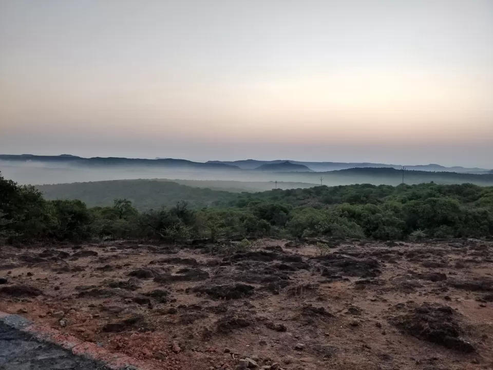 Photo of Wilson Point of Sunrise, Mahabaleshwar, Maharashtra, India by Komal Patel