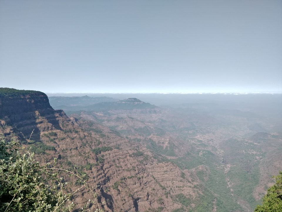 Photo of Wilson Point of Sunrise, Mahabaleshwar, Maharashtra, India by Komal Patel