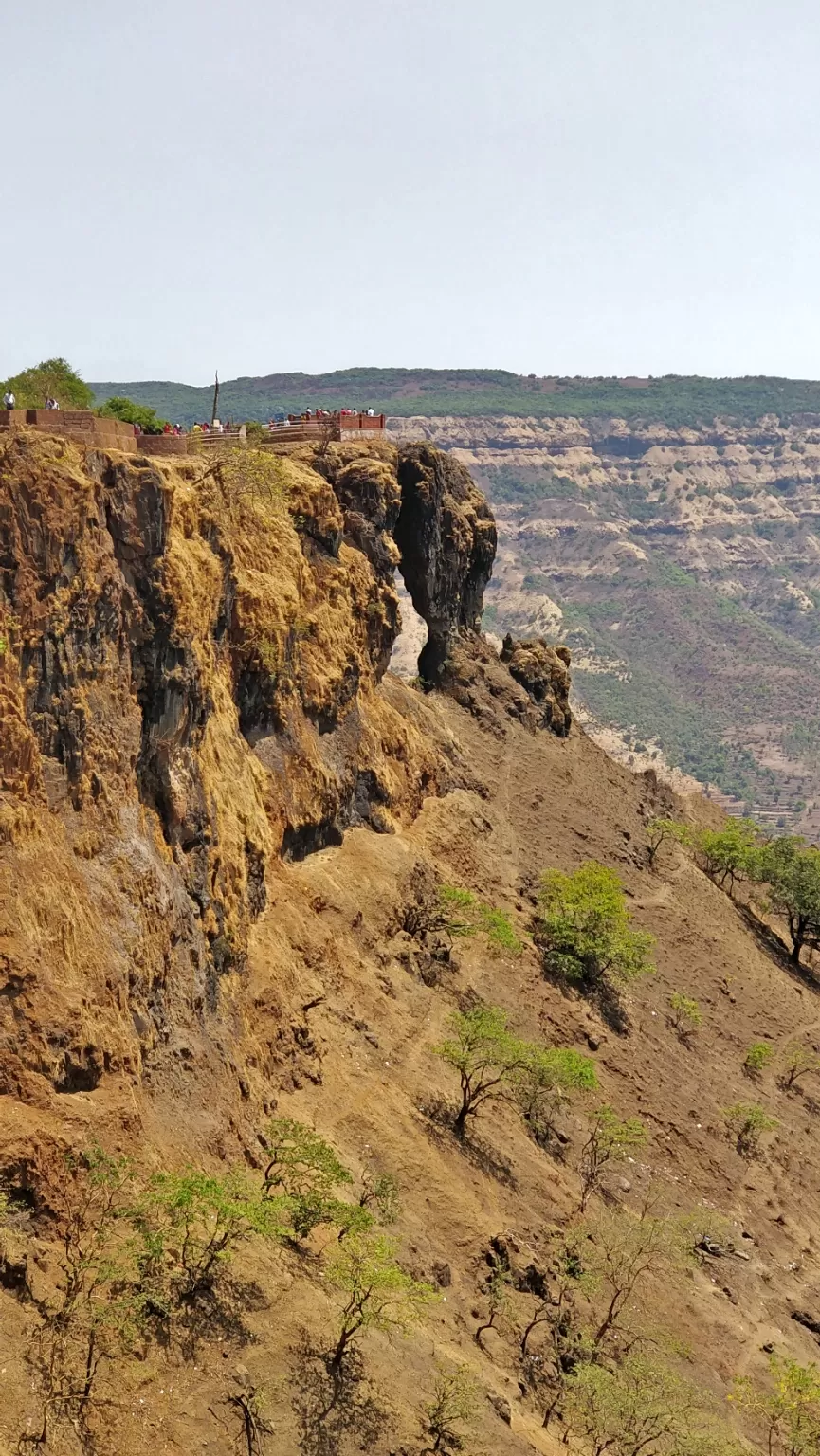 Photo of Wilson Point of Sunrise, Mahabaleshwar, Maharashtra, India by Komal Patel