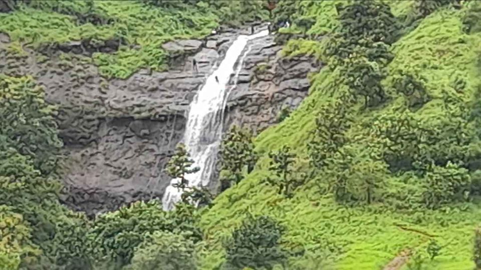 Photo of In less than 50 rupees trek to this beautiful waterfall near Mumbai by Hetal
