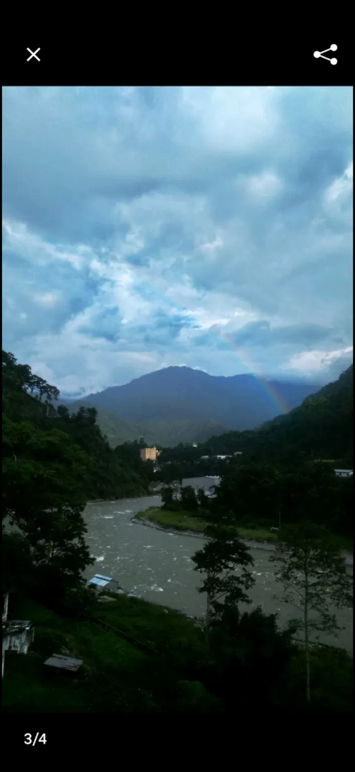 Photo of Darjeeling- West Bengal- tarey bhir- kalimpong by Anupriya Ranjan