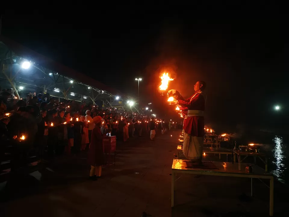 Photo of Triveni Ghat, Mayakund, Rishikesh, Uttarakhand, India by Traveltikrum