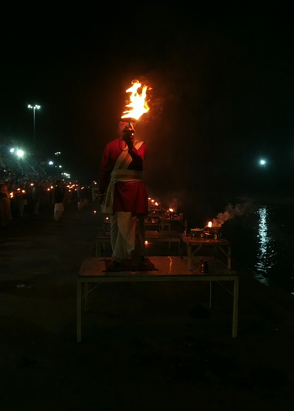 Photo of Triveni Ghat, Mayakund, Rishikesh, Uttarakhand, India by Traveltikrum