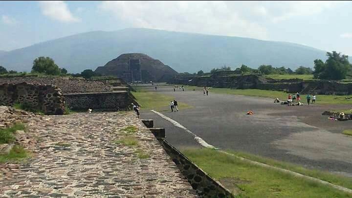 Photo of The Pyramids of Teotihuacan by Antony Paul