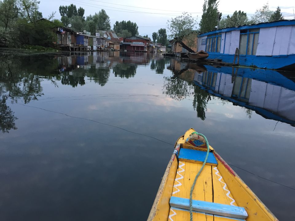 Photo of Dal Lake, Srinagar by Shivani