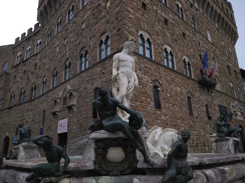 Photo of Fontana del Nettuno, Piazza della Signoria, Florence, Metropolitan City of Florence, Italy by Mustafa Shahid