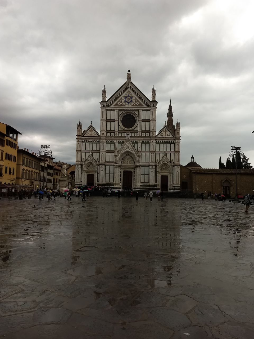 Photo of Basilica di Santa Croce di Firenze, Piazza di Santa Croce, Florence, Metropolitan City of Florence, Italy by Mustafa Shahid