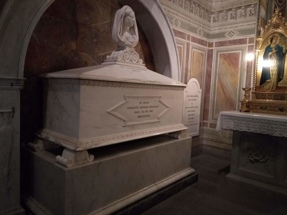 Photo of Pazzi Chapel, Largo Piero Bargellini, Florence, Metropolitan City of Florence, Italy by Mustafa Shahid