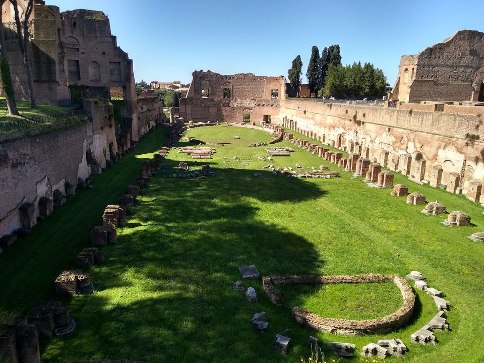 Photo of Stadio Palatino, Via di San Gregorio, Rome, Metropolitan City of Rome, Italy by Mustafa Shahid