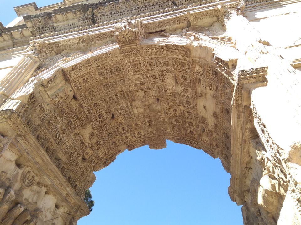 Photo of Arco de Tito, Via Sacra, Rome, Metropolitan City of Rome, Italy by Mustafa Shahid