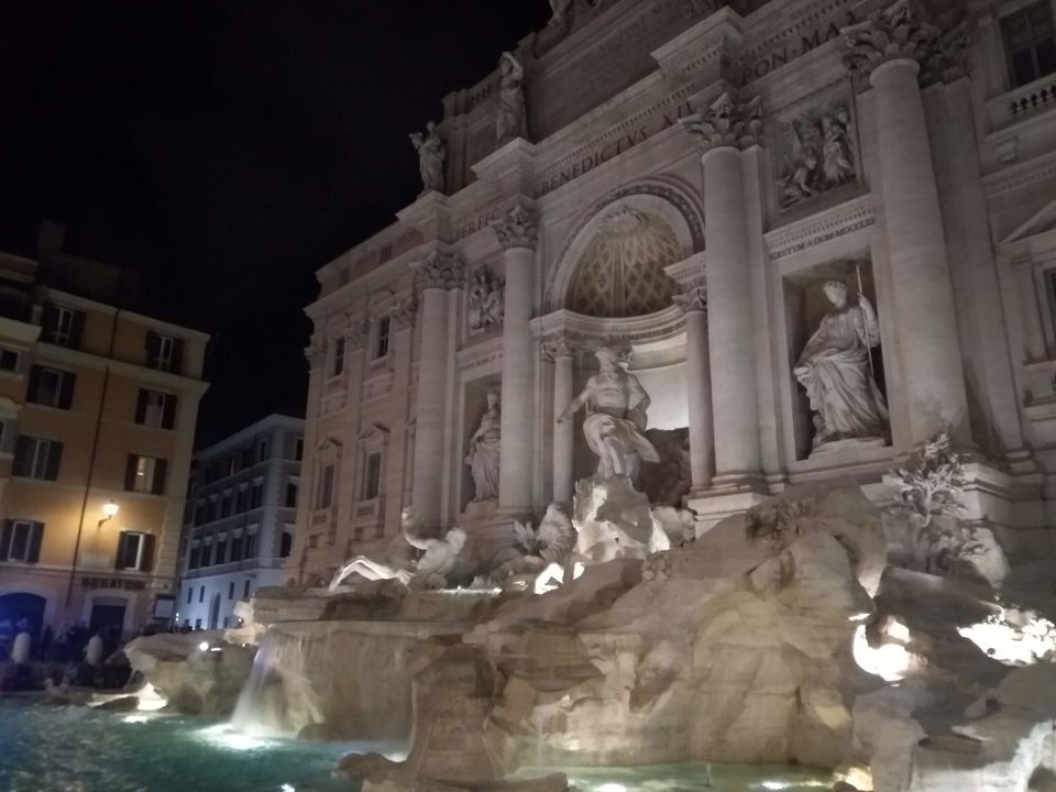 Photo of Trevi Fountain, Piazza di Trevi, Rome, Metropolitan City of Rome, Italy by Mustafa Shahid