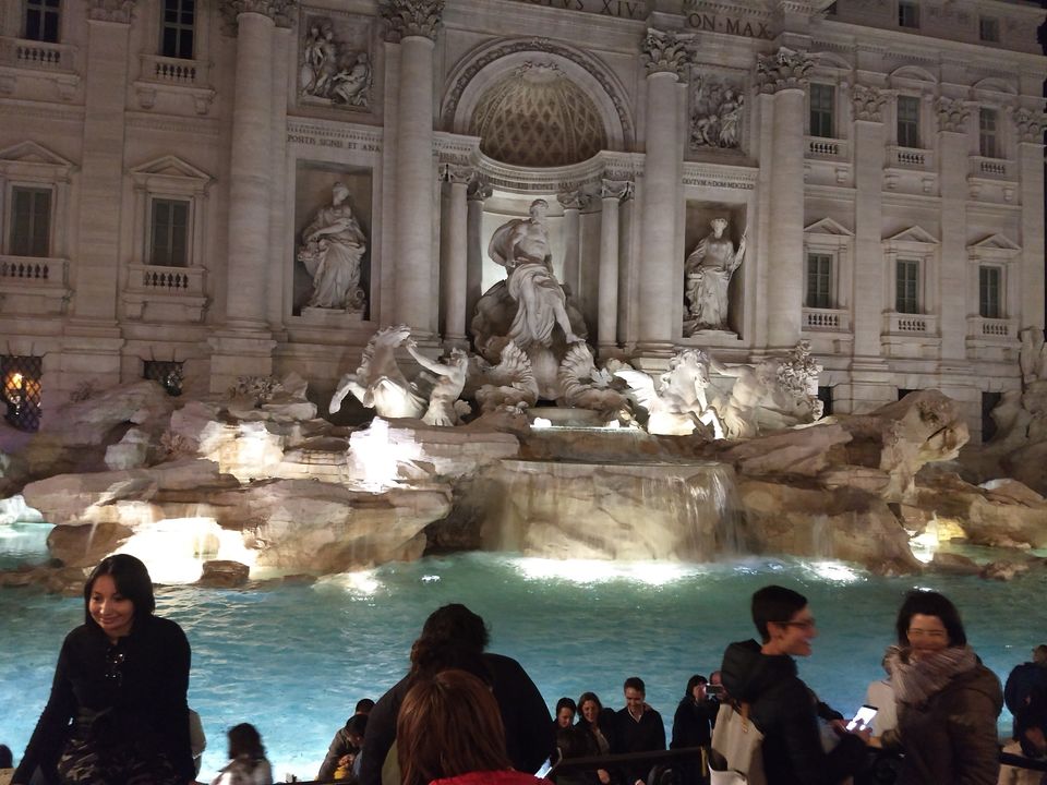 Photo of Trevi Fountain, Piazza di Trevi, Rome, Metropolitan City of Rome, Italy by Mustafa Shahid